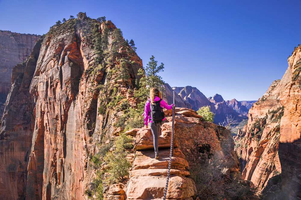 Hike To Angels Landing Zion Utahns Newcomers Longtime Expect Loneely Hike