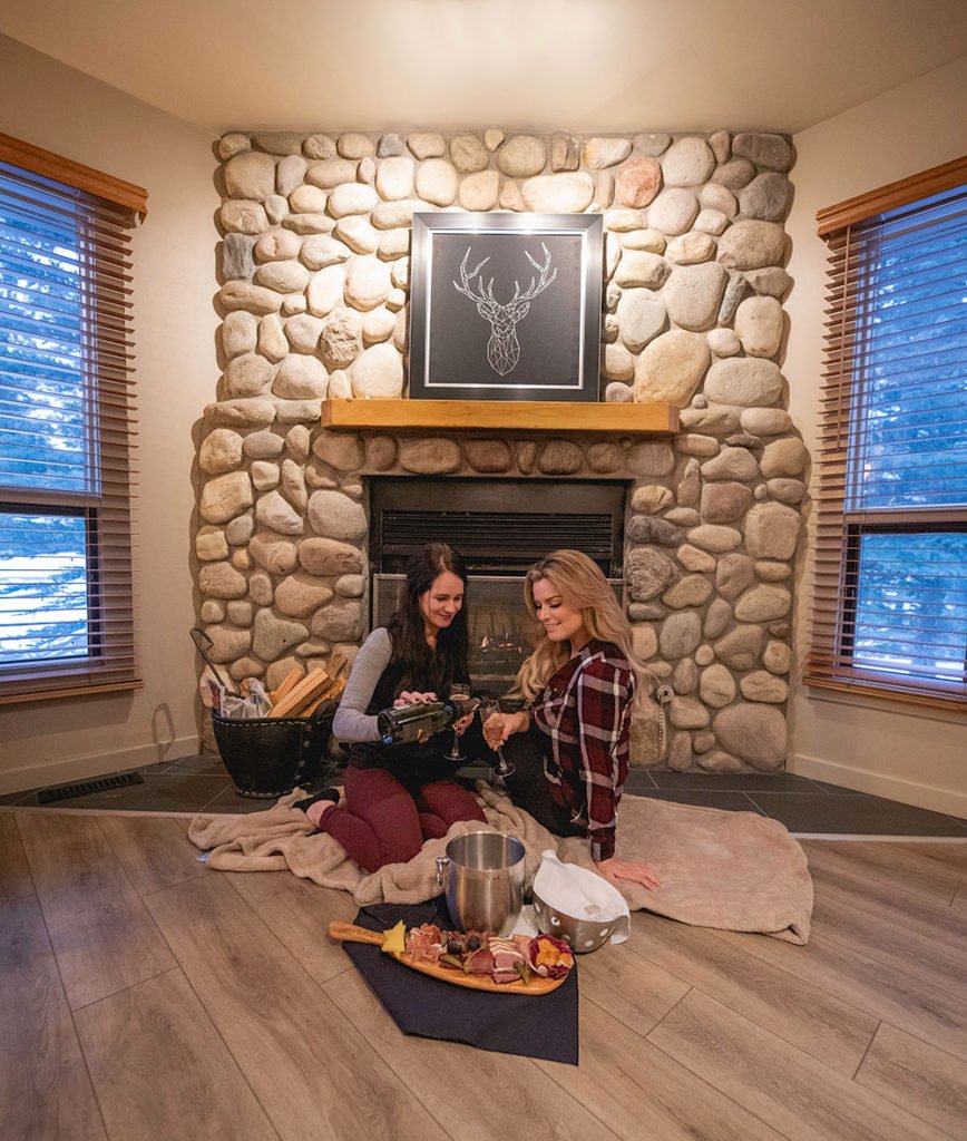 Buffalo Mountain Lodge - Best Banff Hotels