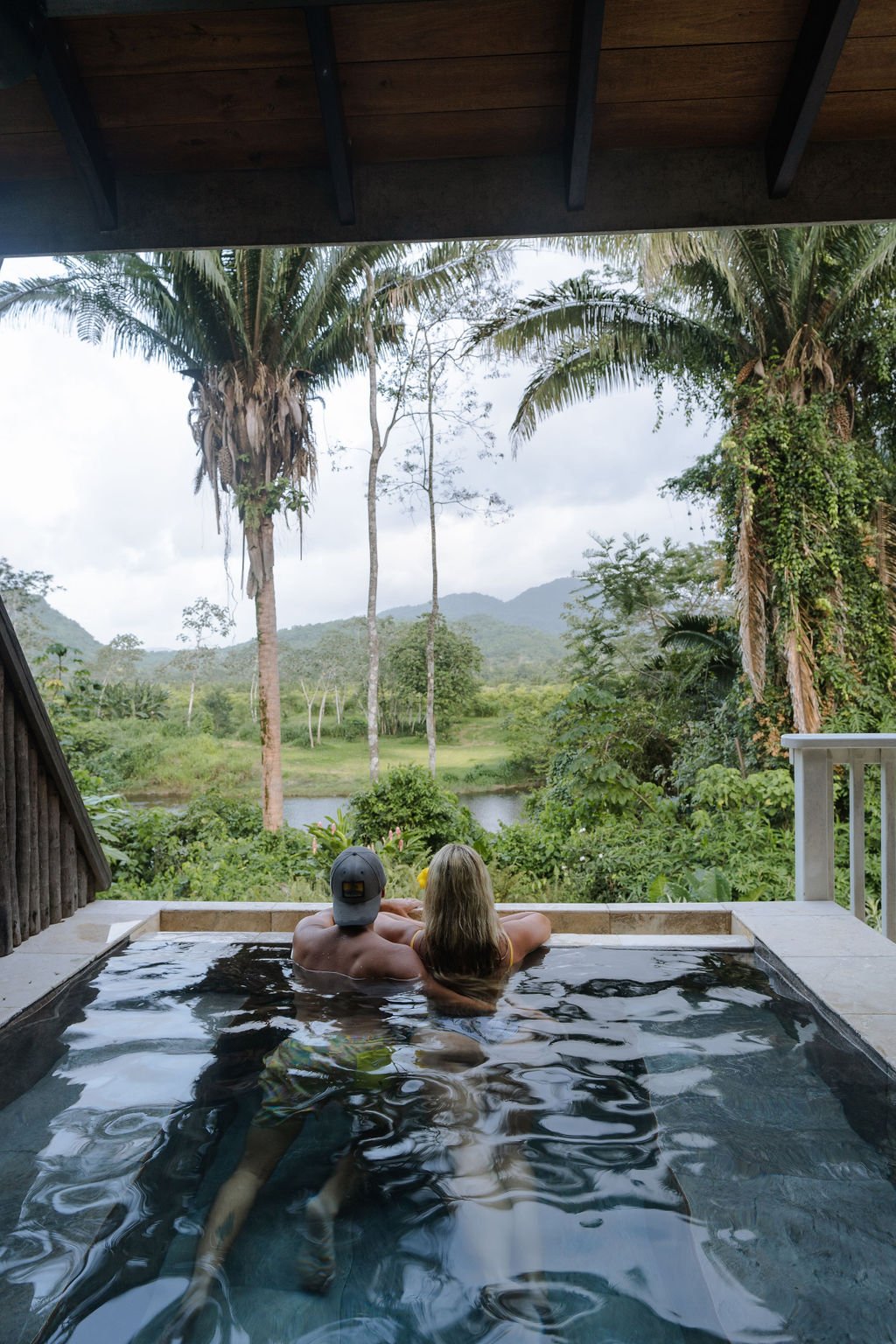 Sleeping Giant Rainforest Lodge - Belize Honeymoon Jungle Resort