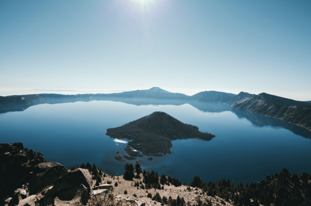 Crater Lake - The BEST Lakes in Oregon (with Cabins You Must Stay At!)