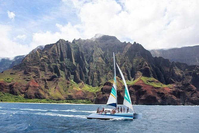 best time for whale watching in hawaii